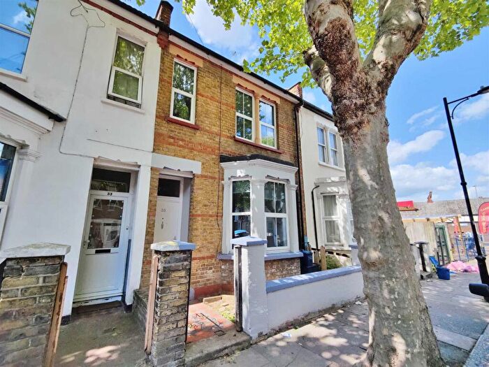 3 Bedroom Terraced House To Rent In Tudor Road, Westcliff On Sea, SS0