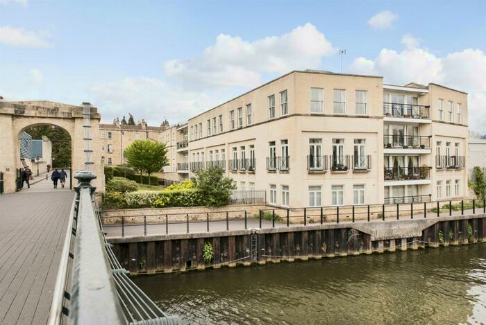 2 Bedroom Apartment To Rent In Victoria Bridge Court, Bath, BA1