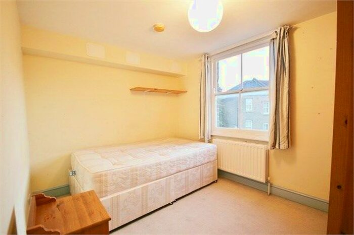 2 Bedroom Maisonette To Rent In Denmark Rd, Camberwell, SE5
