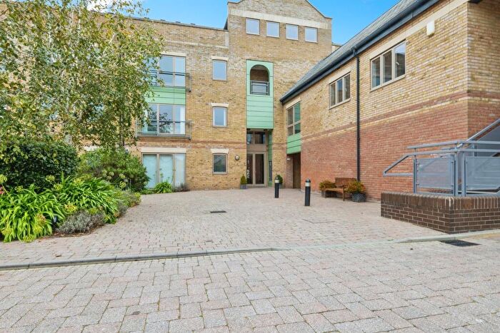 2 Bedroom Apartment For Sale In Marine Approach, Lincoln, LN1