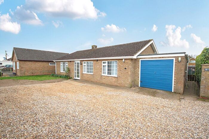 3 Bedroom Detached Bungalow For Sale In Oxford Place, Terrington St Clement, PE34