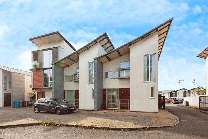 3 Bedroom End Terrace House For Sale In Paxton Place, Manchester, M11