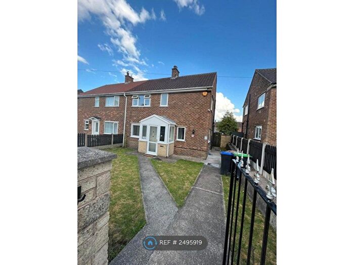 3 Bedroom Semi-Detached House To Rent In Stanton Crescent, Sutton-In-Ashfield, NG17