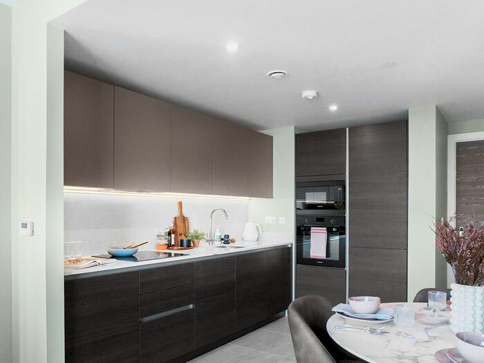 2 Bedroom Flat To Rent In Broad Street, Birmingham, B15