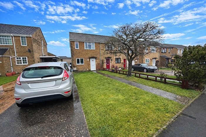 3 Bedroom Terraced House For Sale In Birch Road, Martock, TA12