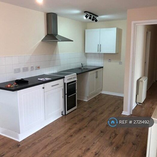 1 Bedroom Flat To Rent In May Court, Nottingham, NG5