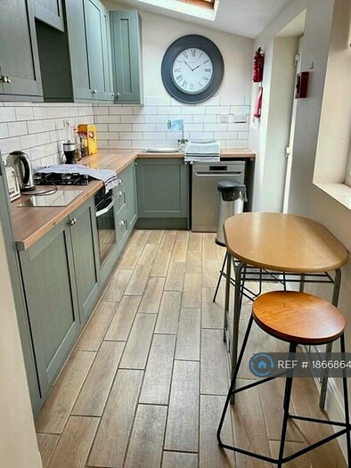 5 Bedroom Terraced House To Rent In Mayorswell Field, Durham, DH1