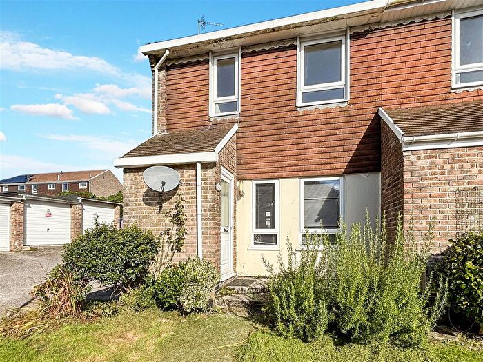 2 Bedroom End Of Terrace House For Sale In Conway Road, Falmouth, TR11