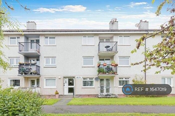 2 Bedroom Flat To Rent In Aikman Place, Glasgow, G74