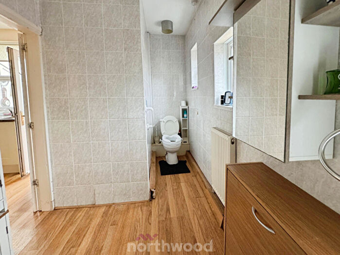 2 Bedroom Detached Bungalow For Sale In Kirton Lane, Doncaster, Doncaster, DN8