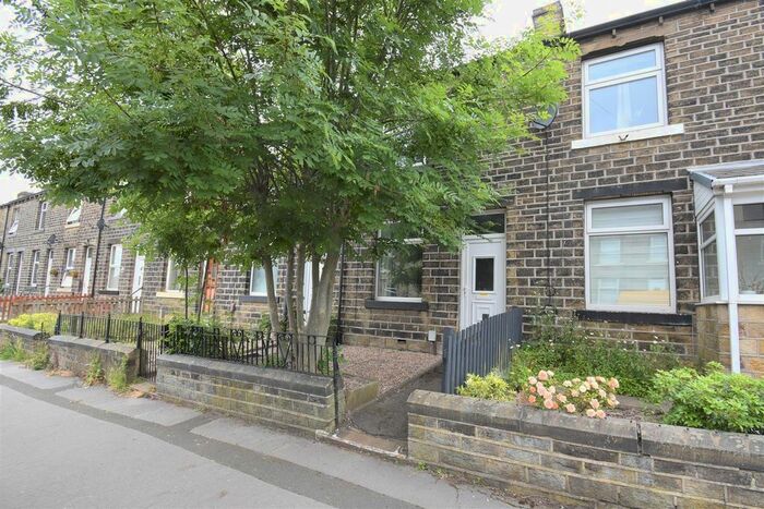 2 Bedroom Terraced House To Rent In Broomfield Road, Marsh, Huddersfield, HD1