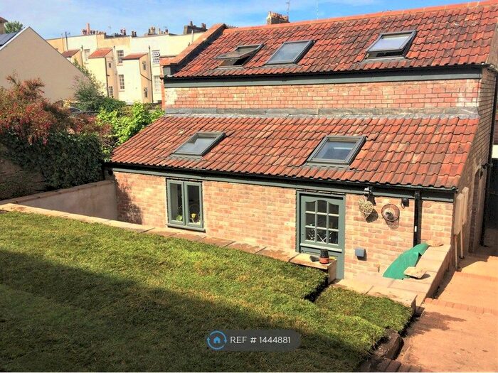 2 Bedroom Semi-Detached House To Rent In Sydenham Lane, Bristol, BS6