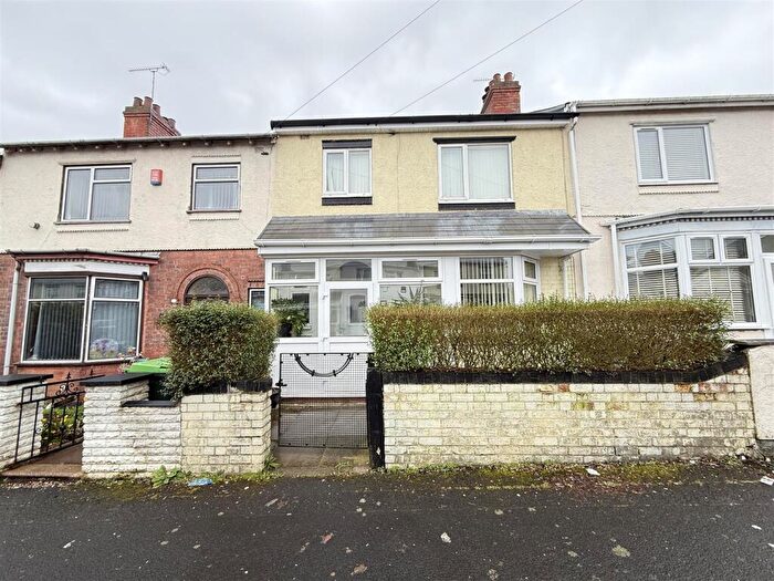 3 Bedroom Terraced House To Rent In Bertram Road, Smethwick, B67