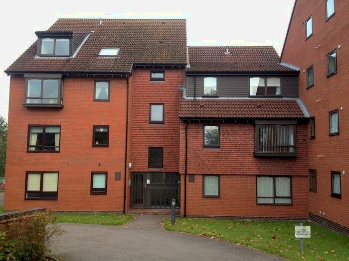 1 Bedroom Flat To Rent In Heathlands Grove, Birmingham, B31