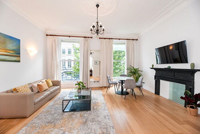 2 Bedroom Flat To Rent In Collingham Place, Gloucester Road, SW5