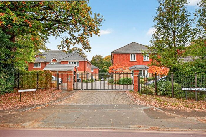 2 Bedroom Apartment For Sale In Netherby Gardens, Bracknell, RG12