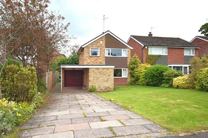 3 Bedroom Detached House For Sale In Hightree Drive, Henbury, SK11