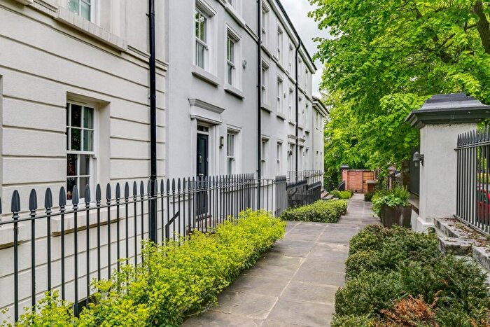 5 Bedroom Terraced House For Sale In Southwood Lane, Highgate, N6