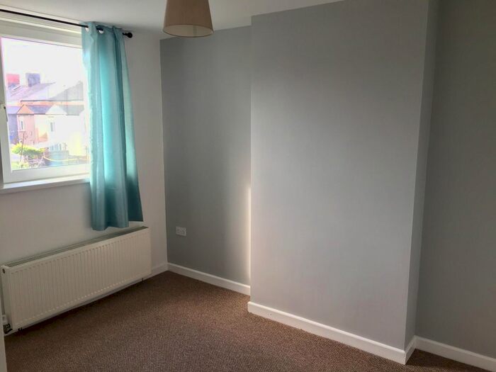 1 Bedroom Flat To Rent In Carlisle Street, Splott, Cardiff, CF24