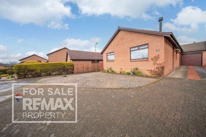 3 Bedroom Detached Bungalow For Sale In Caroline Park, Mid Calder, EH53