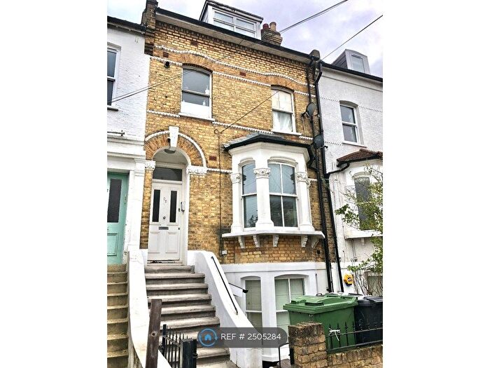 1 Bedroom Flat To Rent In Whiteley Road, London, SE19