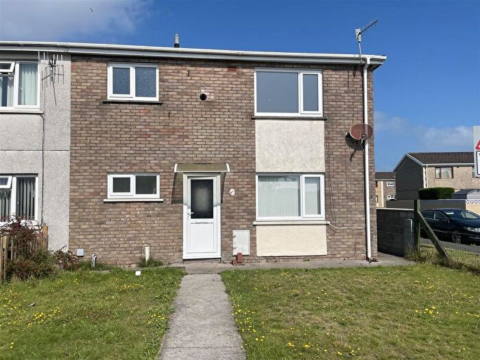 3 Bedroom End Of Terrace House For Sale In Waun Sidan, Pembrey, Burry Port, SA16