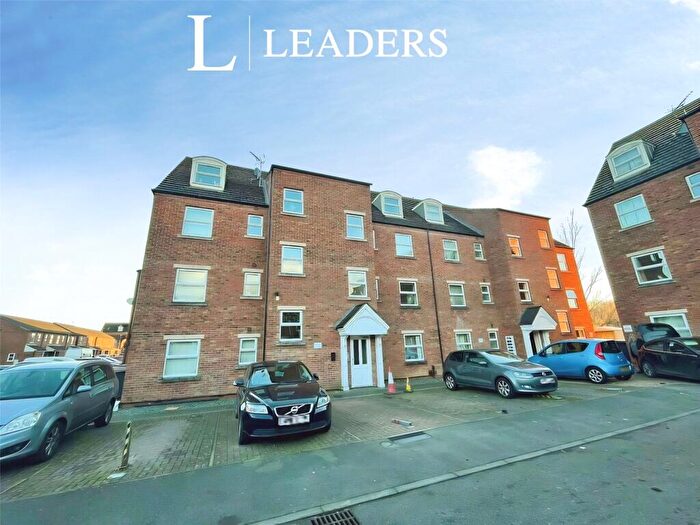 2 Bedroom Flat To Rent In Willow Tree Close, LN5