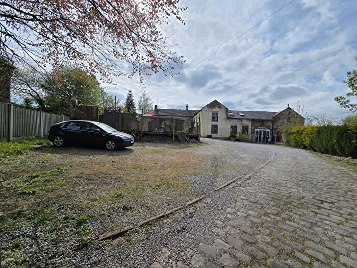 21 Bedroom Detached House For Sale In Hollingwood Hall, Cedar Street, Chesterfield, Derbyshire, S43