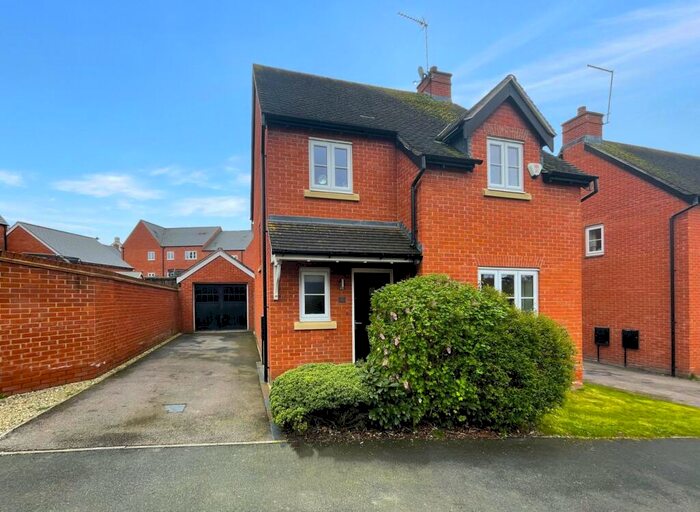 3 Bedroom Detached House For Sale In Cornflower Close, Wootton, Northampton, NN4