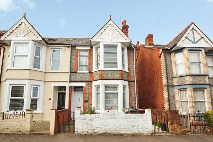2 Bedroom Flat To Rent In Wantage Road, Reading, RG30