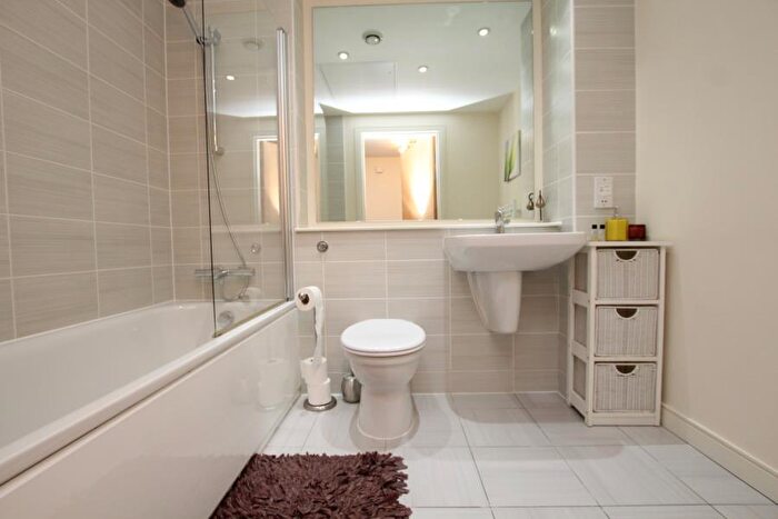 2 Bedroom Apartment To Rent In Horizon - City Centre, BS1