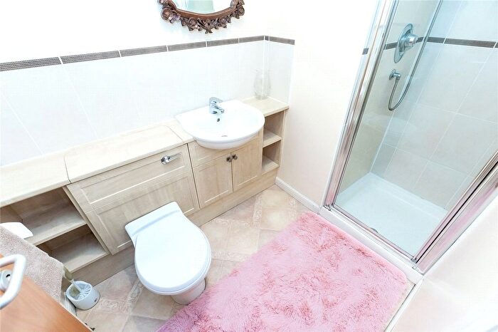 2 Bedroom Flat To Rent In Bothwell Road, Aberdeen, AB24