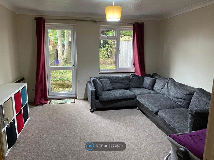 2 Bedroom Semi-Detached House To Rent In Pebble Drive, Didcot, OX11