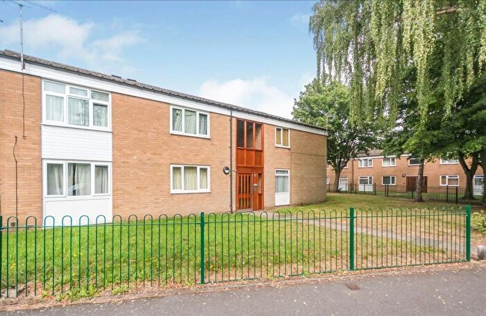 1 Bedroom Flat For Sale In Lakefield Close, Birmingham, B28