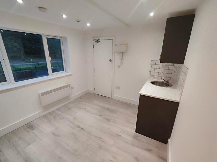 Studio To Rent In Coopers End, Takeley, CM22