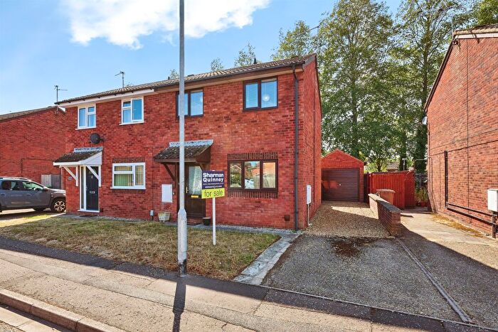 3 Bedroom Semi-Detached House For Sale In Partridge Grove, Peterborough, PE4