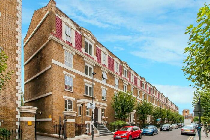 3 Bedroom Flat To Rent In Wilmot Street, London, E2
