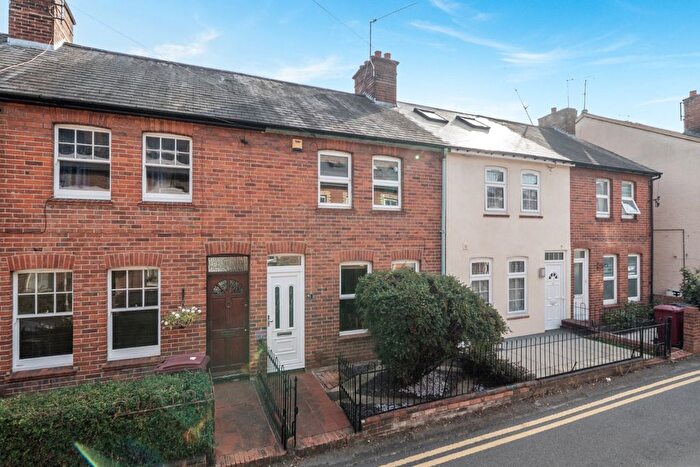 3 Bedroom Terraced House For Sale In Newark Street, Reading, Berkshire, RG1