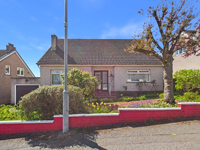 3 Bedroom Bungalow For Sale In Springwells Crescent, Airdrie, ML6