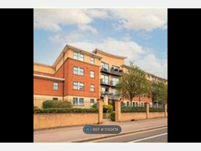 1 Bedroom Flat To Rent In North Point, London, N8