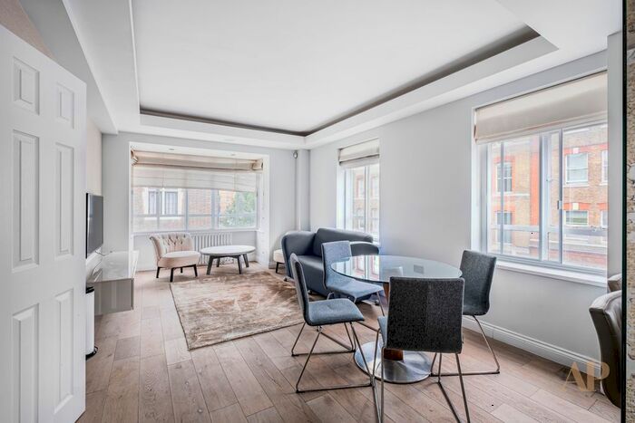 2 Bedroom Flat To Rent In Wesley Court, Weymouth Street, Marylebone, W1G