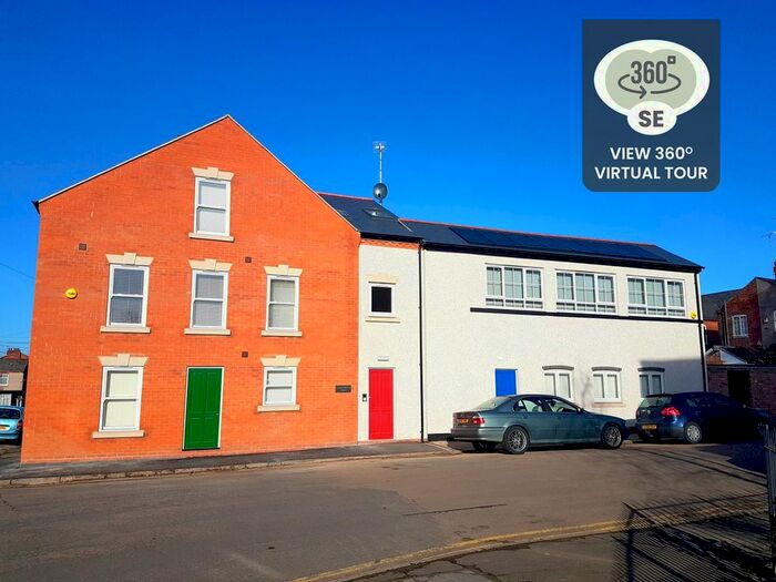 1 Bedroom Flat To Rent In Clockmakers Court, Percy Street, Coventry, CV1