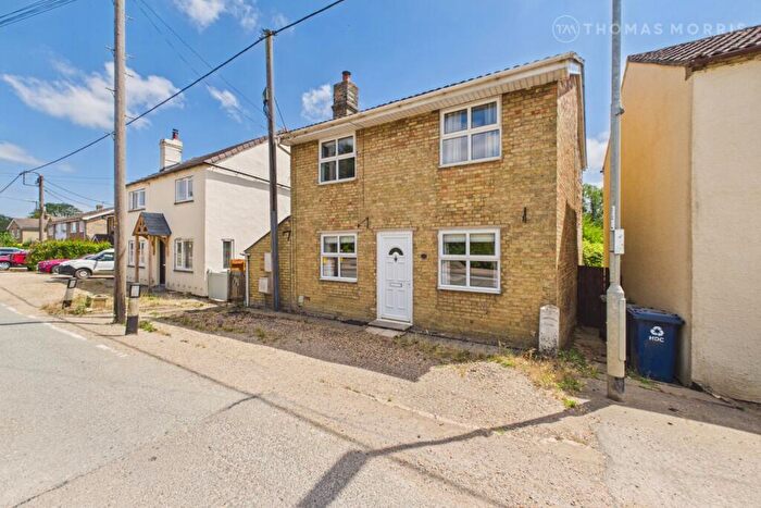 3 Bedroom Detached House For Sale In The Bank, Somersham, Huntingdon, Cambridgeshire, PE28