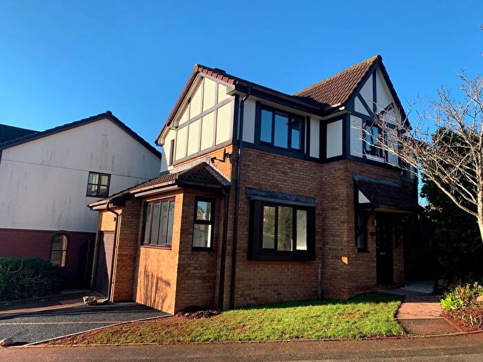 4 Bedroom Detached House To Rent In Mulberry Close, Paignton, TQ3