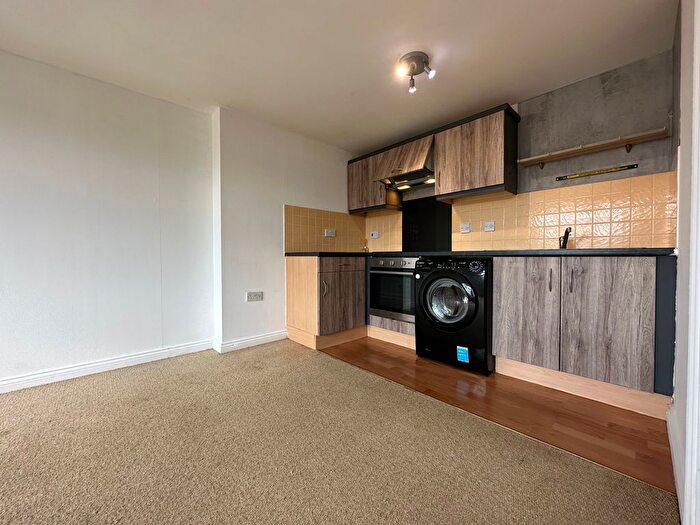 1 Bedroom Flat To Rent In Elm Road, Grays, RM17