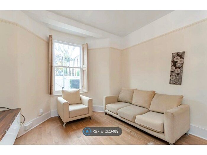 1 Bedroom Flat To Rent In Ringford Road, London, SW18