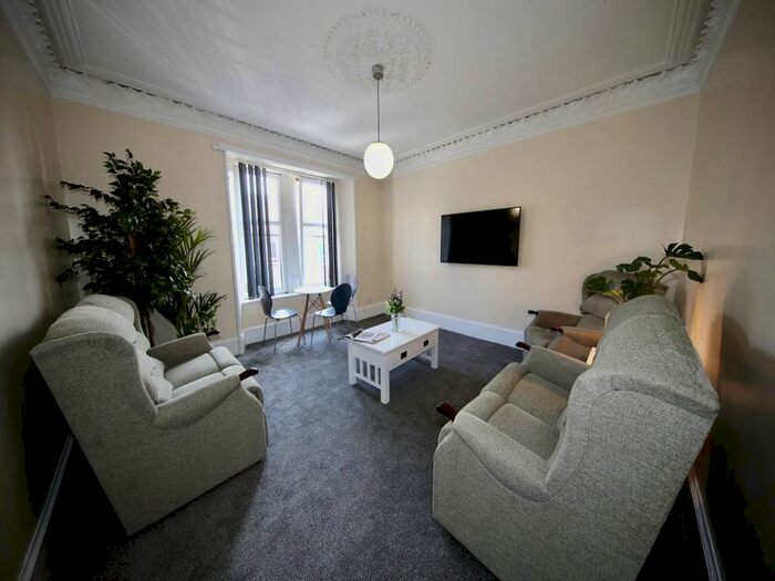2 Bedroom Flat To Rent In Baldovan Terrace, Dundee, DD4