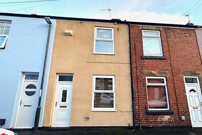 2 Bedroom Terraced House To Rent In New Hall Road, Chesterfield, S40