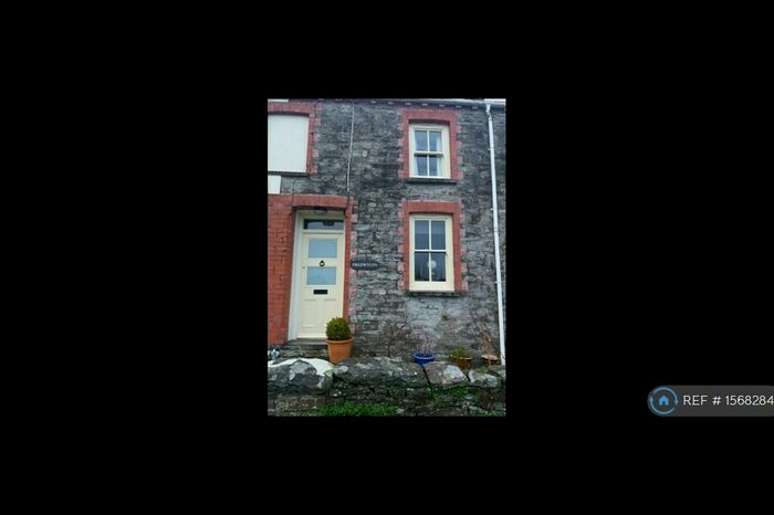 2 Bedroom Terraced House To Rent In Derlwyn, Llandysul, SA44