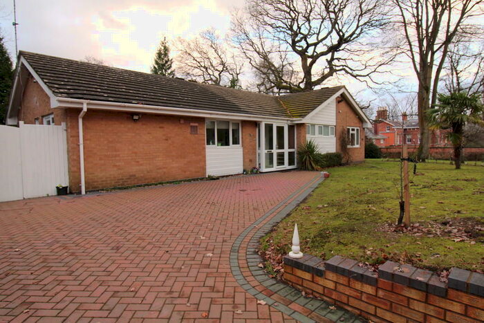 3 Bedroom Detached Bungalow To Rent In Norfolk Road, Edgbaston, B15